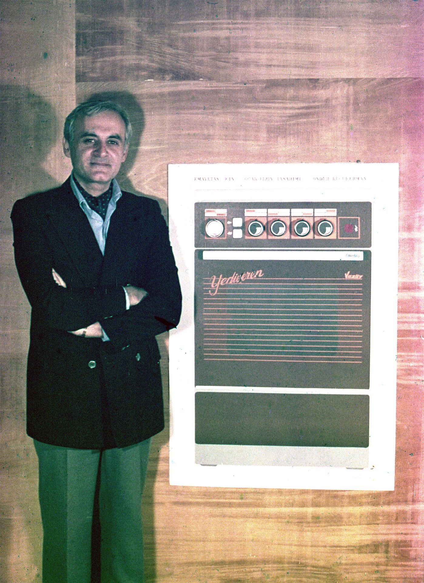 1980 In front of the oven designed for Emayetaş