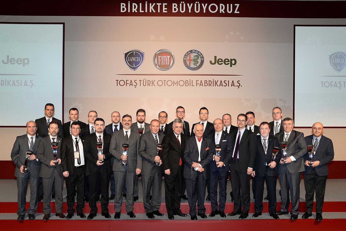 2015 With TOFAŞ executives after the launch of the TOFAŞ book in Bursa